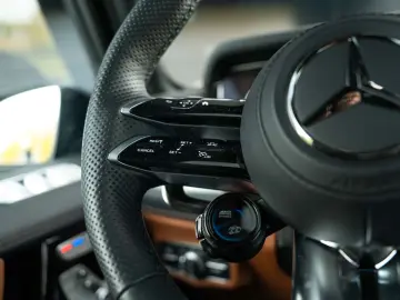 G 63 AMG  MY25 MANUFAKTUR WOODFLOOR AHK