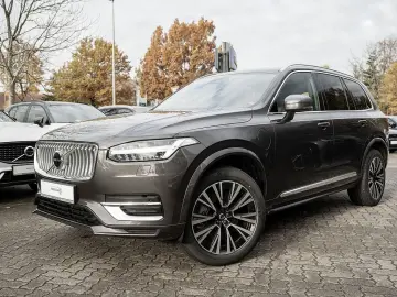 XC90 T8 AWD Core