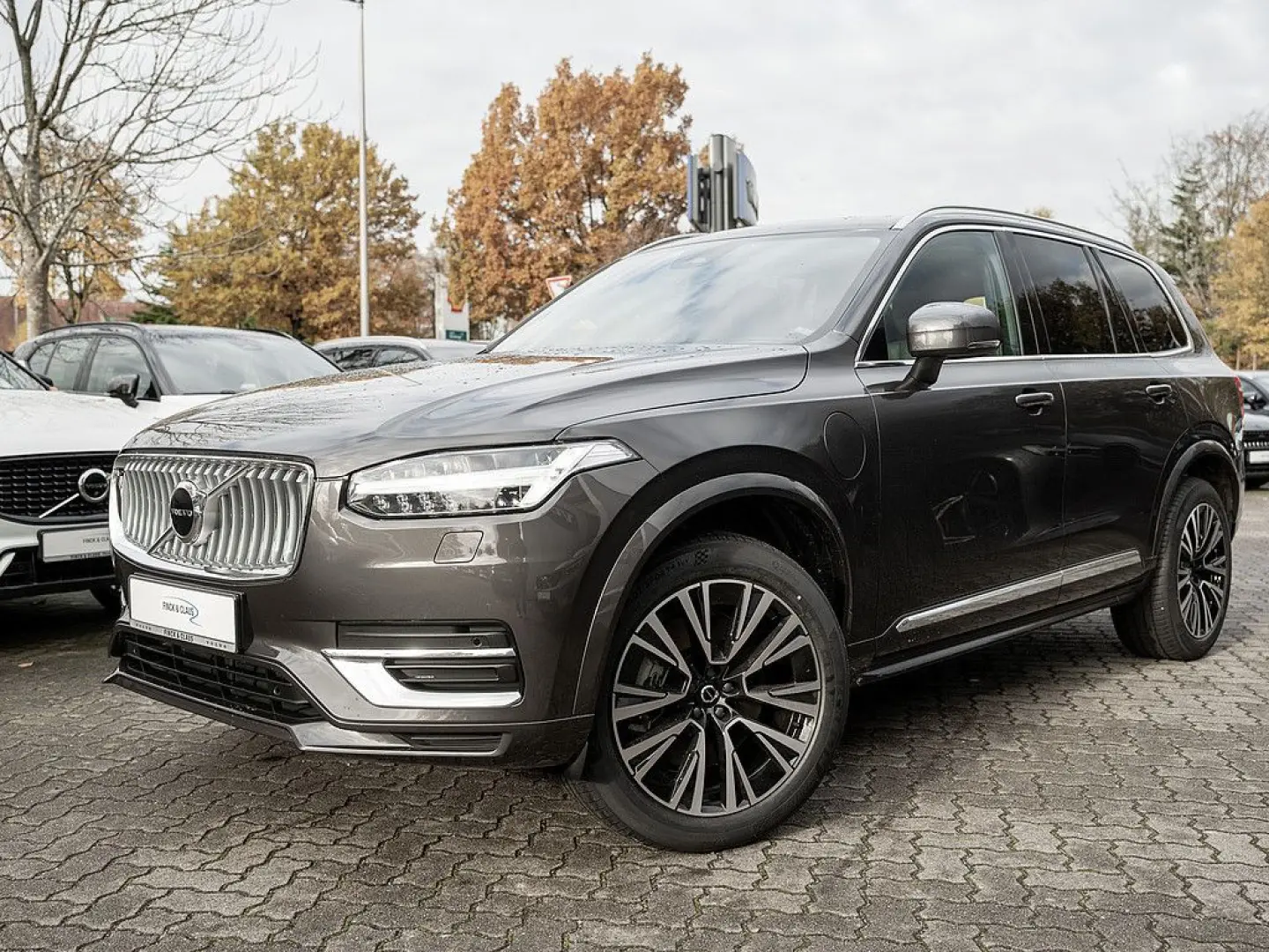 XC90 T8 AWD Core
