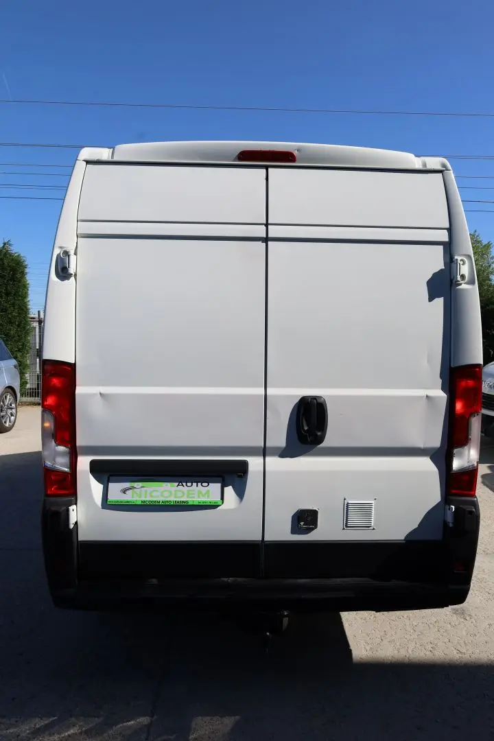 Peugeot Boxer 2.0 130 HP L2H2 cu 7 locuri