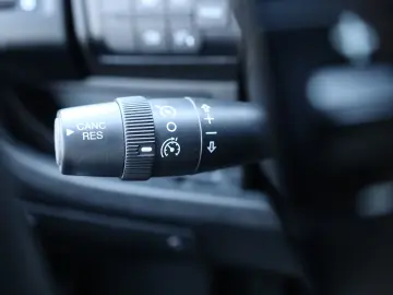 Peugeot Boxer 2.0 130 HP L2H2 cu 7 locuri