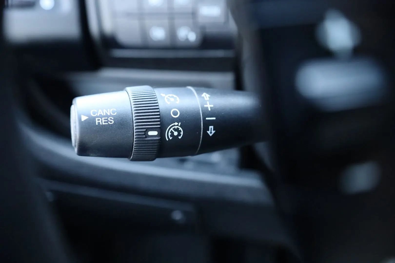 Peugeot Boxer 2.0 130 HP L2H2 cu 7 locuri