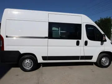 Peugeot Boxer 2.0 130 HP L2H2 cu 7 locuri