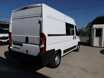 Peugeot Boxer 2.0 130 HP L2H2 cu 7 locuri