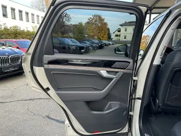 Touareg 4Motion V6 TDI SCR 4Me Aut. Luftfahrw...