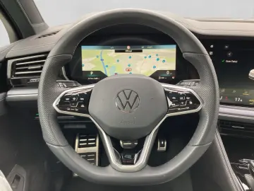 Touareg 3.0 TSI 4M R-LINE BLACK