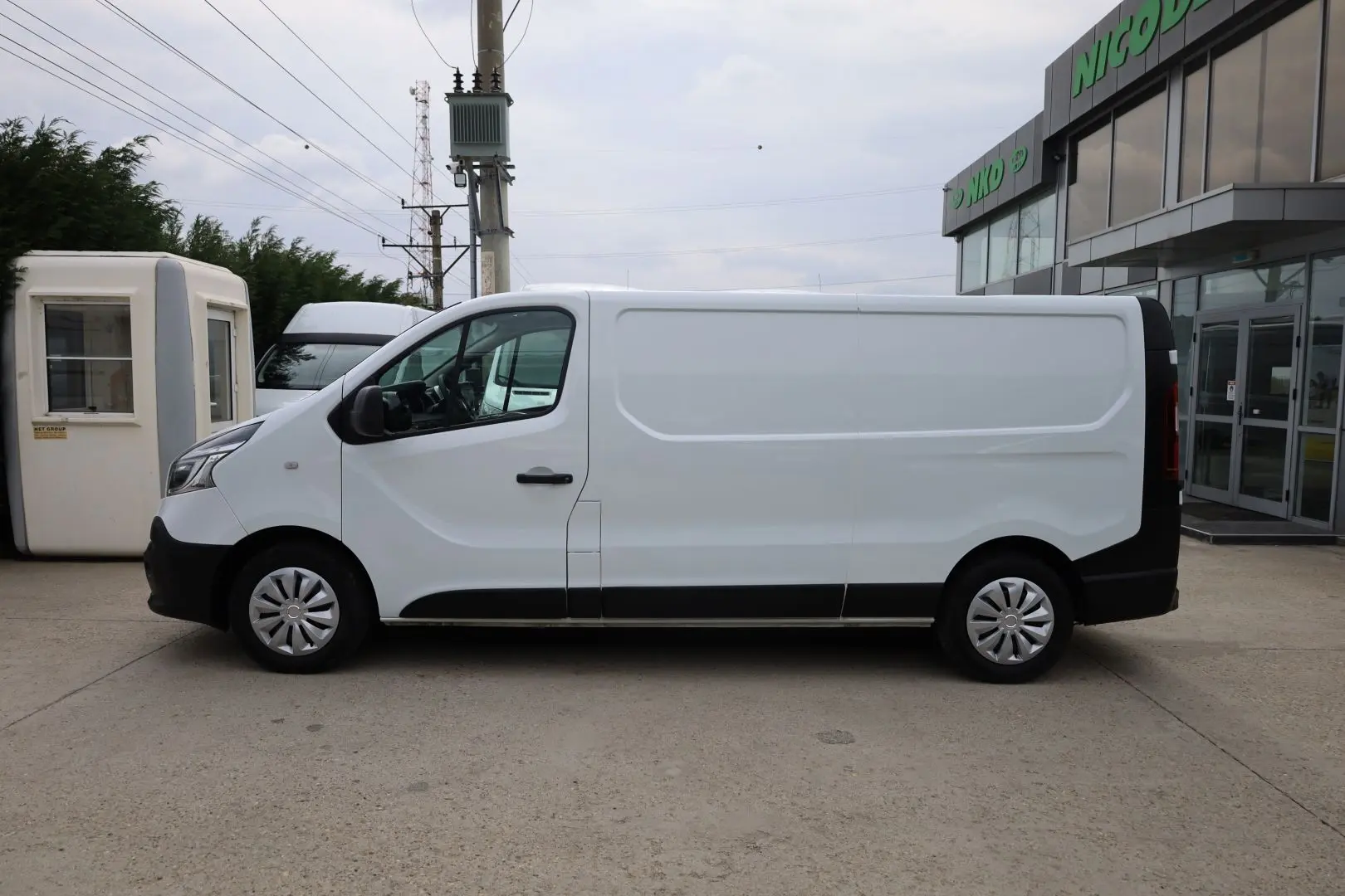Renault Trafic L2H1 2.0D 120CP