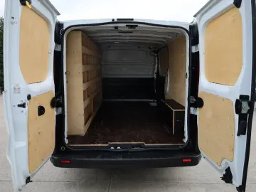 Renault Trafic L2H1 2.0D 120CP