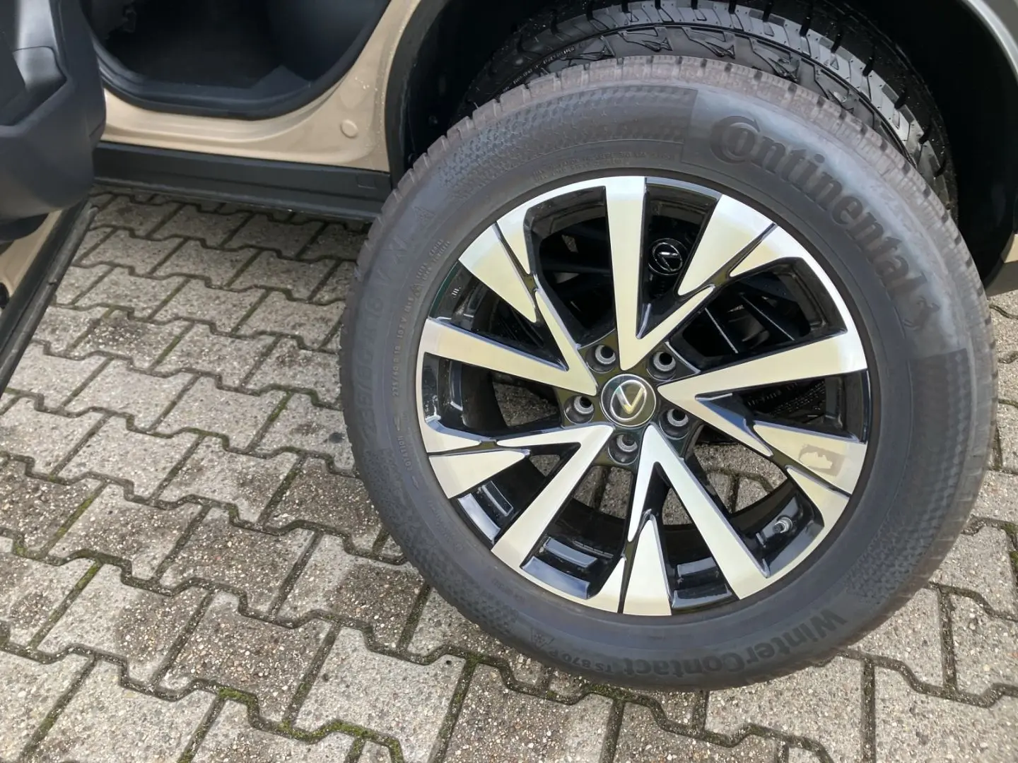 NX 350h E-Four OVETRAIL PANO 8FACH BEREIFT !!