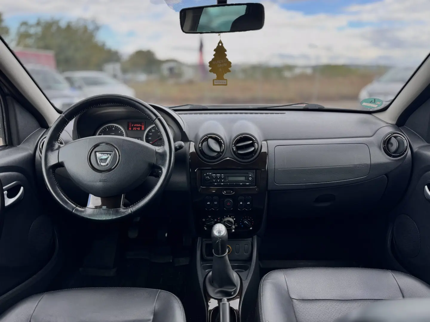 Dacia Duster – 2011