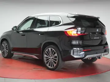 X1 xDrive23d xLine