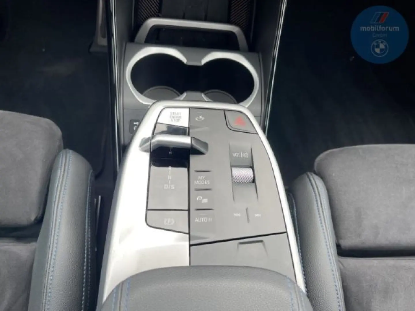 X1 xDrive20d M-Sport ACC