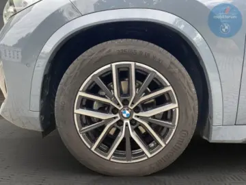 X1 xDrive20d M-Sport ACC