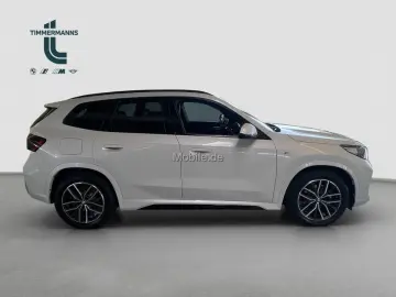 X1 xDrive20d