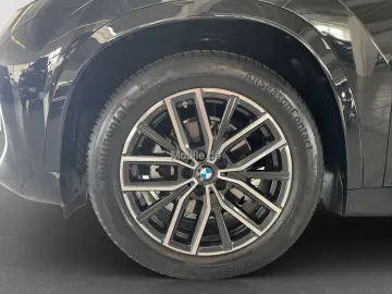 X1 xDrive20d