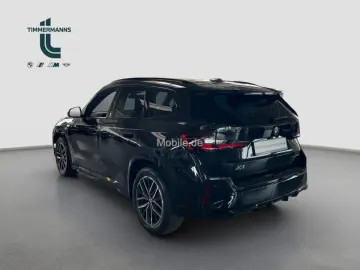 X1 xDrive20d