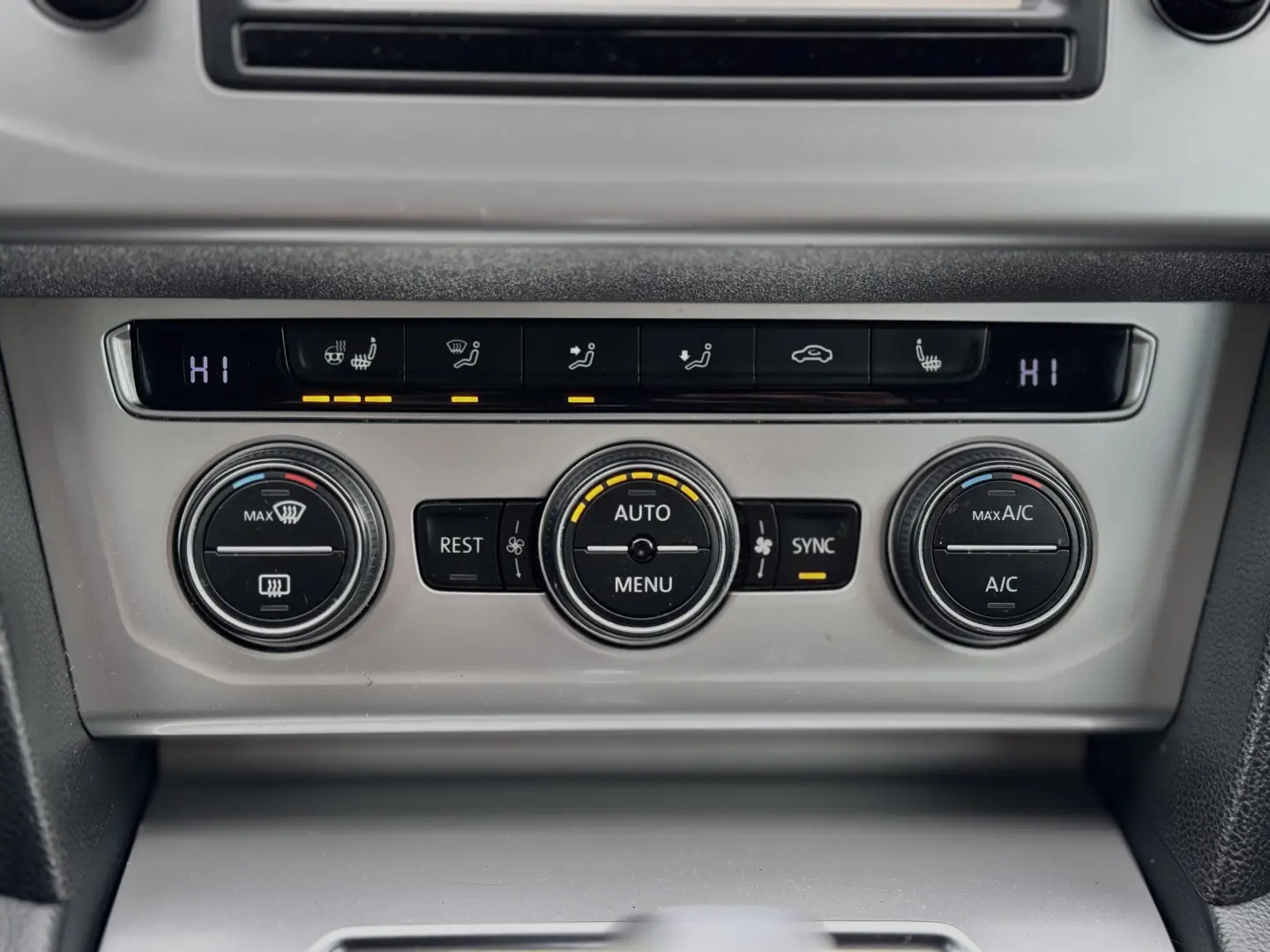 Volkswagen Passat B8 – Automat – 2015