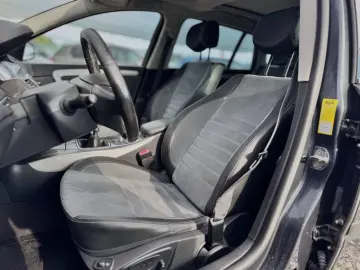 Renault Laguna 3 – 4Control – 2012