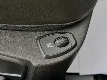 Renault Laguna 3 – 4Control – 2012