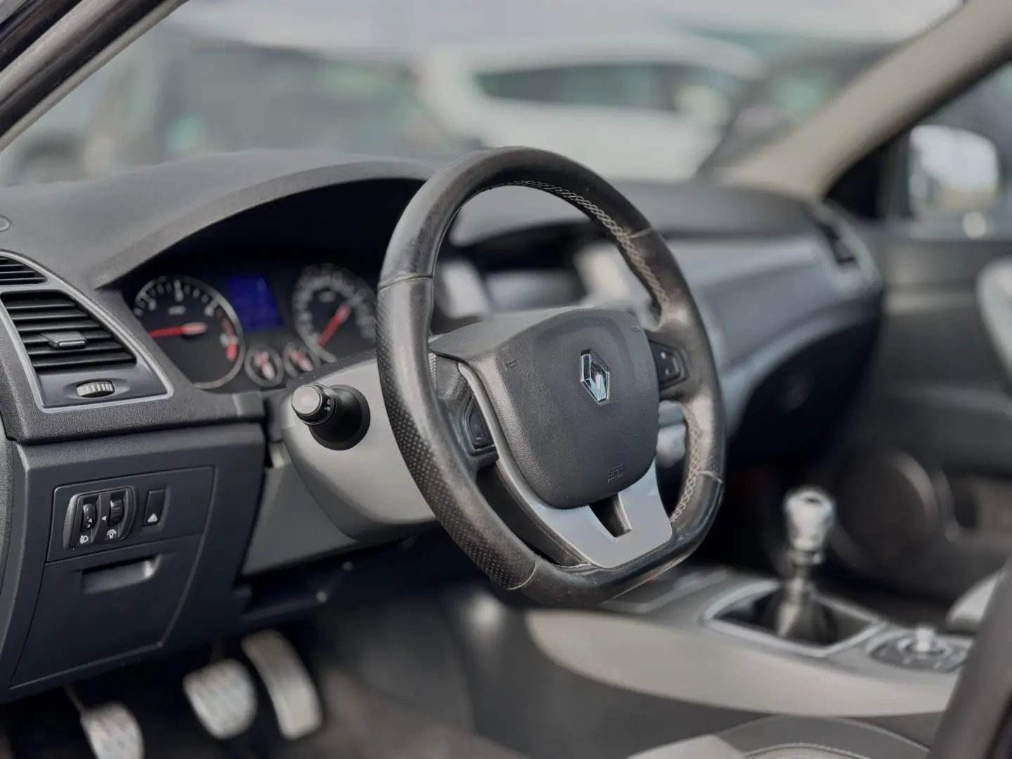 Renault Laguna 3 – 4Control – 2012