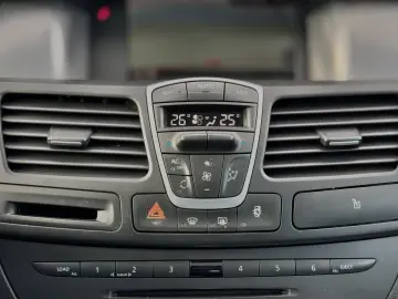 Renault Laguna 3 – 4Control – 2012