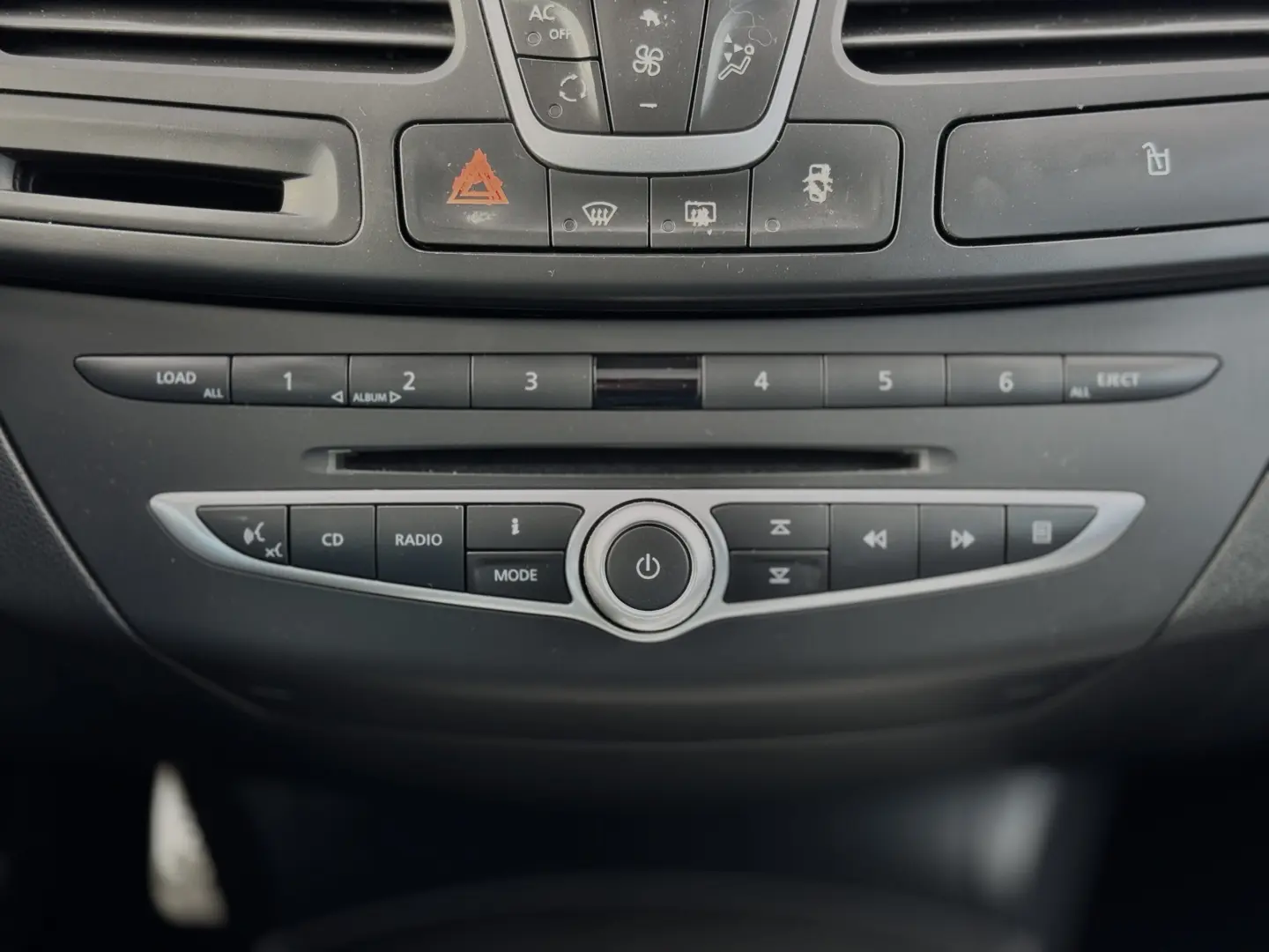 Renault Laguna 3 – 4Control – 2012