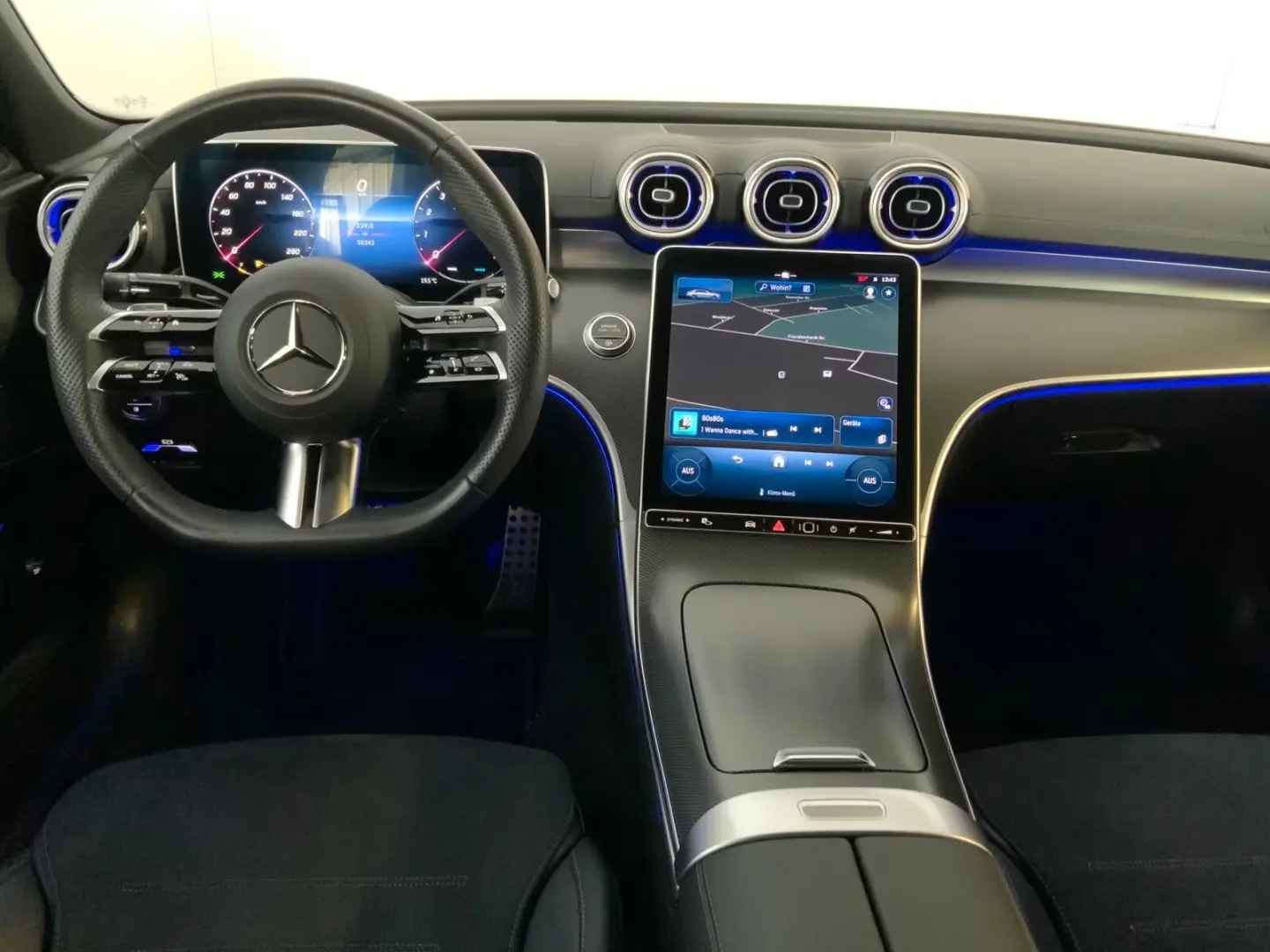 Mercedes-Benz C 200 AMG Night Sound DIGITAL LIGHT