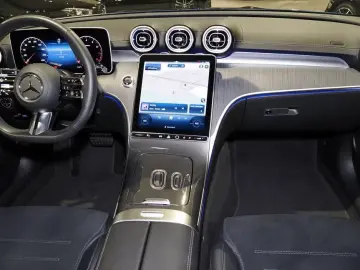 Mercedes-Benz C 180 EDIȚIE AMG NIGHT BURMESTER 360