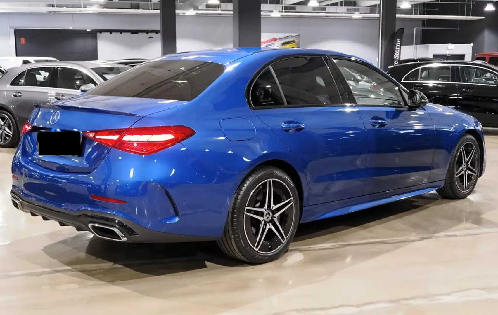 Mercedes-Benz C 180 EDIȚIE AMG NIGHT BURMESTER 360