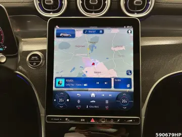 GLC 200 4M AMG Pano Memory AHK Ambiente CarPlay