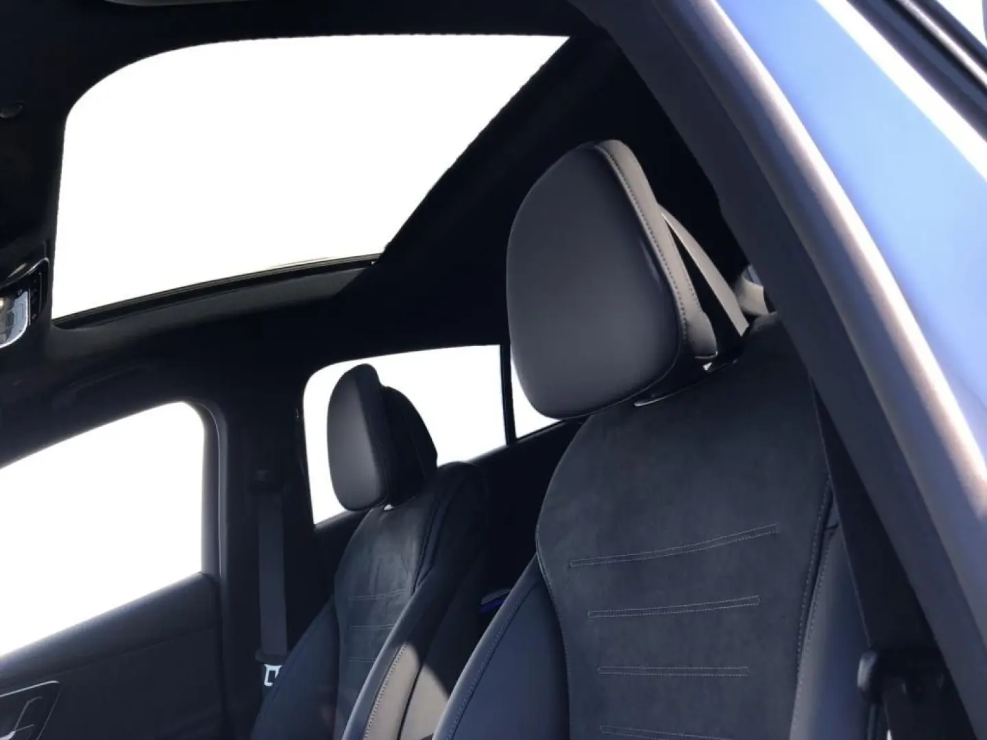 GLC 200 4M Coupe  EditionAMG Night 20Z AHK Pano