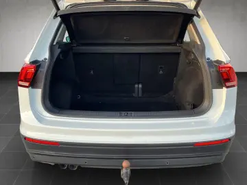 Tiguan 2.0 TDI DSG 4M  PANO  AHK  DIGITAL  17 LM