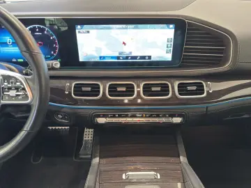 GLE 450 4M AMG NIGHT AHK PANO AIRM DIST BUR 360
