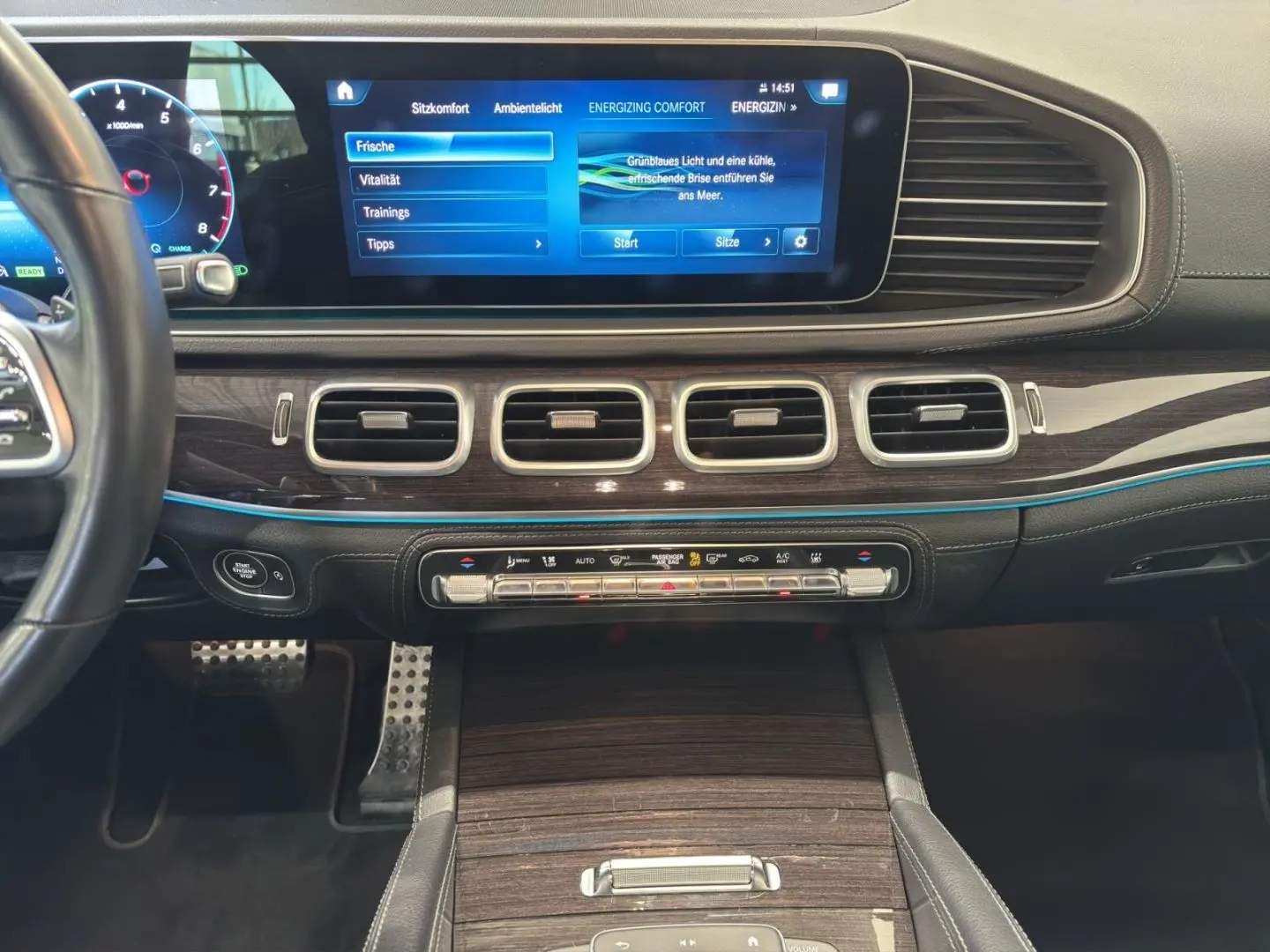 GLE 450 4M AMG NIGHT AHK PANO AIRM DIST BUR 360