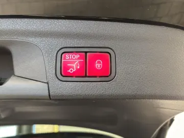 GLE 450 4M AMG NIGHT AHK PANO AIRM DIST BUR 360