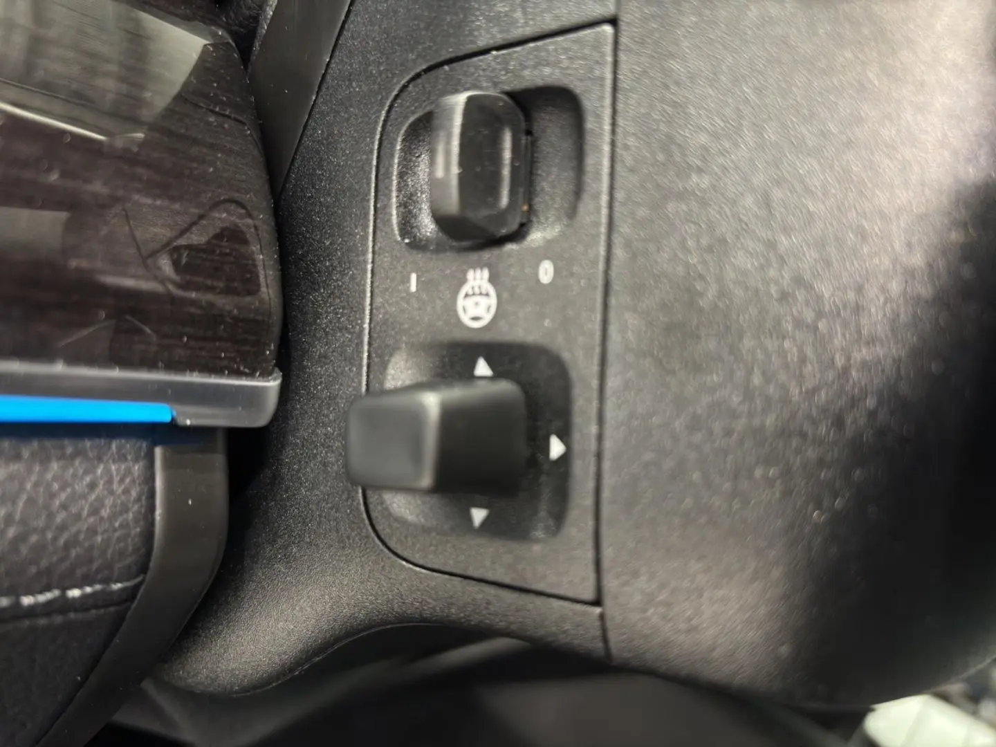 GLE 450 4M AMG NIGHT AHK PANO AIRM DIST BUR 360