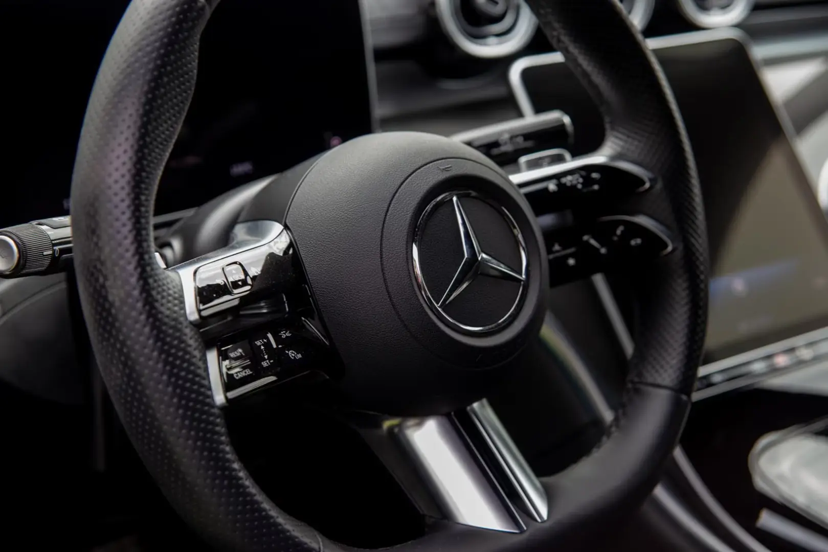 Mercedes-Benz C 220 d Limuzină Ediție AMG-Line MBUX