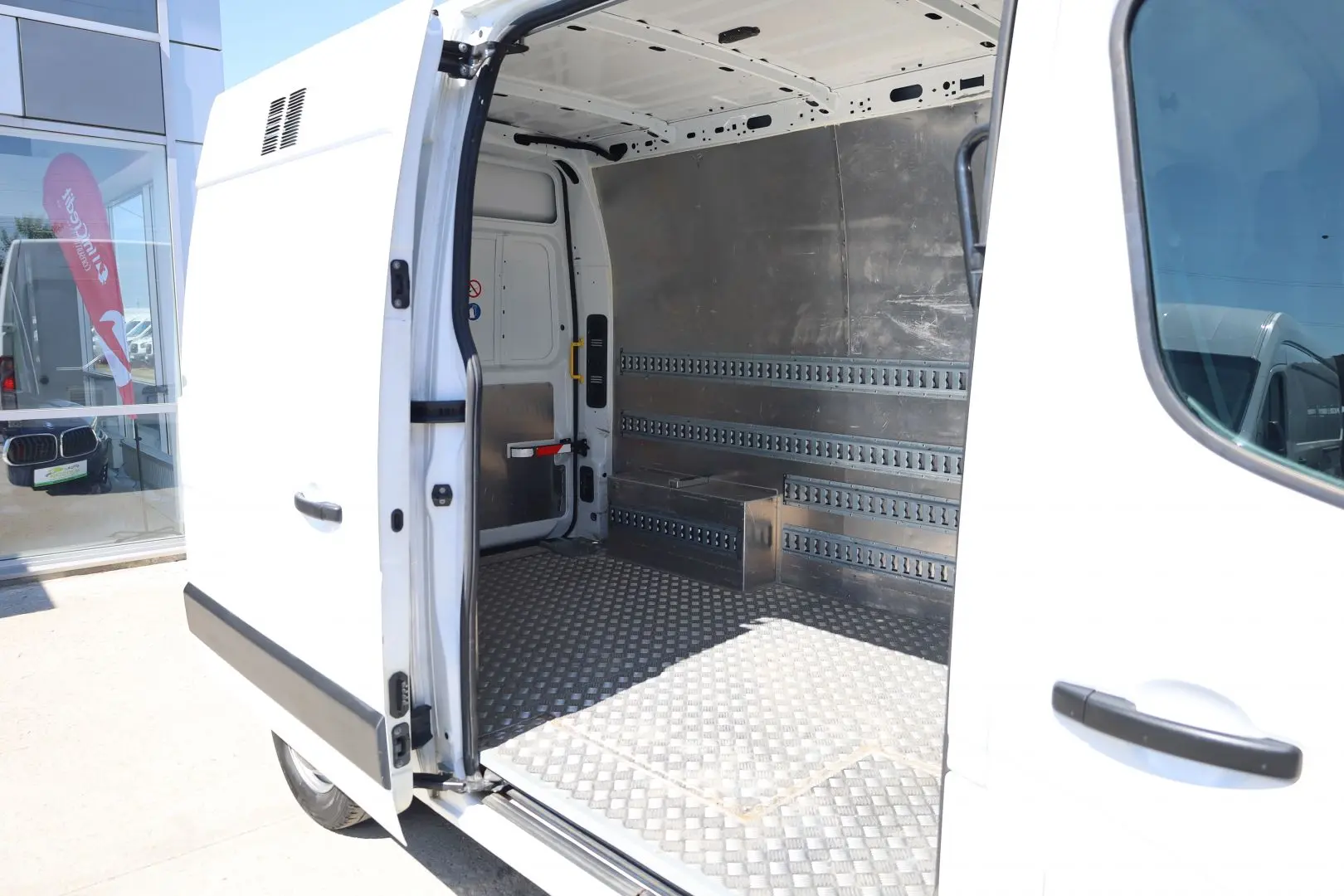 Renault Master L2H2 2.3 DCI 135 HP