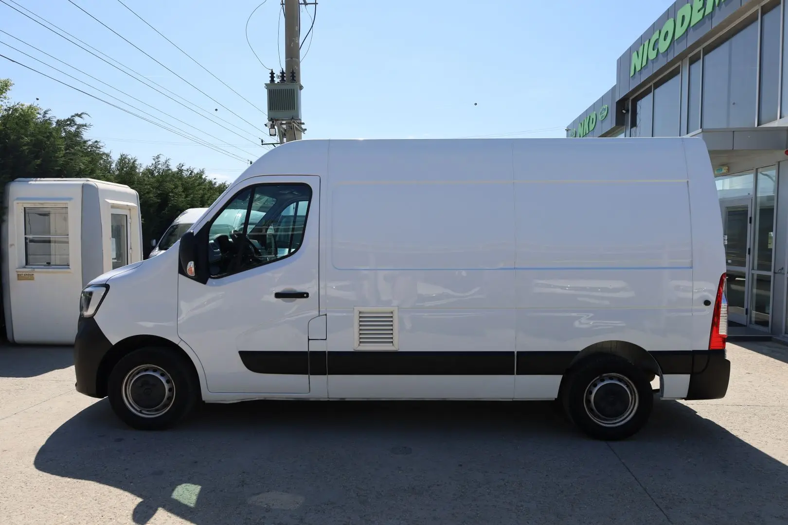 Renault Master L2H2 2.3 DCI 135 HP