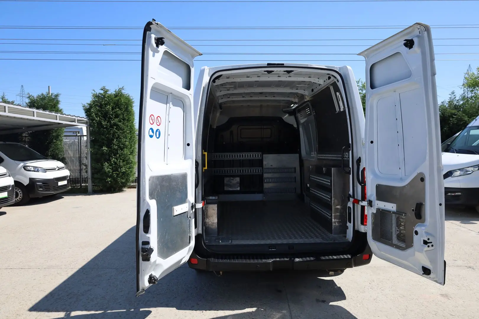 Renault Master L2H2 2.3 DCI 135 HP