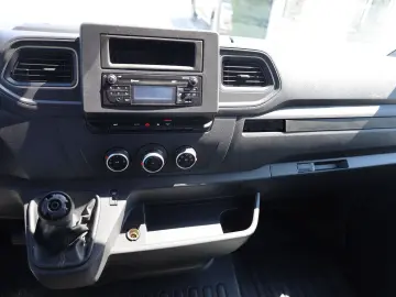 Renault Master L2H2 2.3 DCI 135 HP