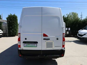 Renault Master L2H2 2.3 DCI 135 HP