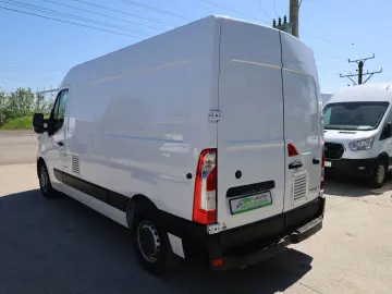 Renault Master L2H2 2.3 DCI 135 HP