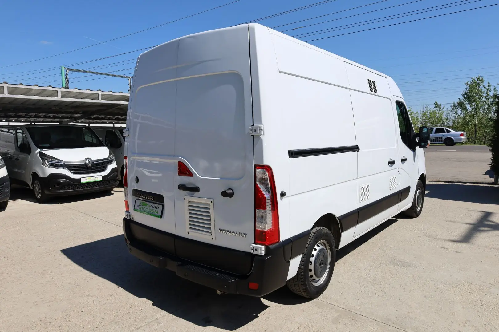 Renault Master L2H2 2.3 DCI 135 HP