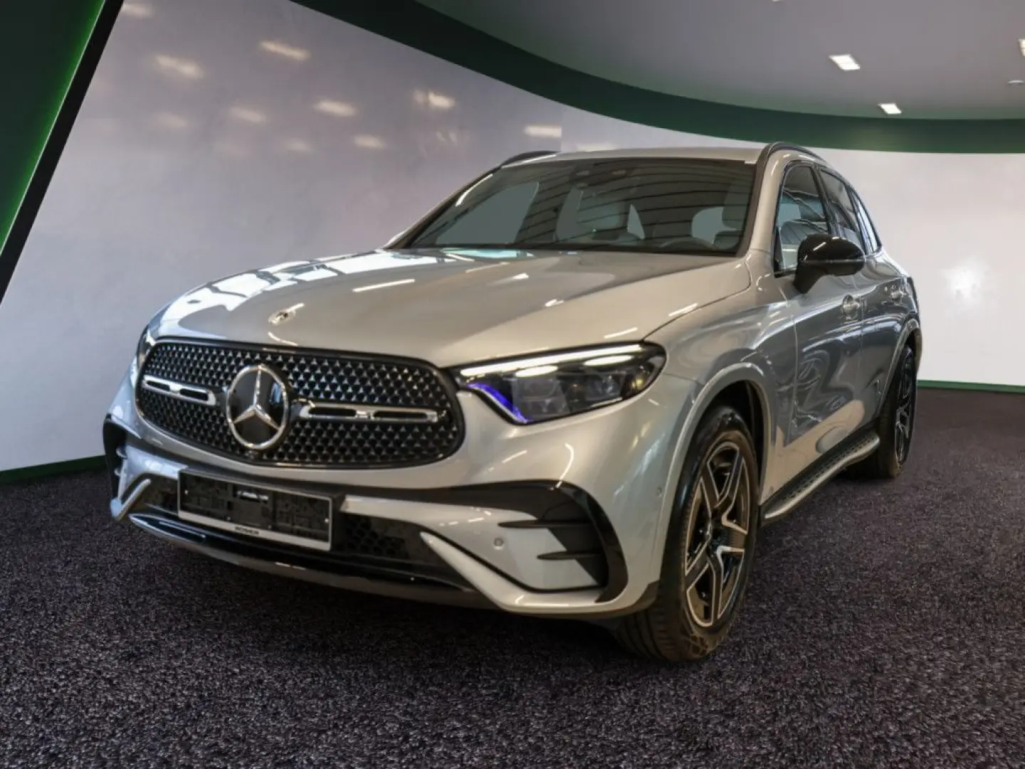 GLC 200 4M AMG Sport Advanced  Distr. LED Navi K