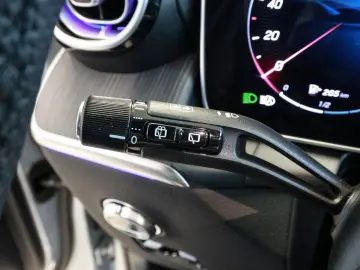 GLC 200 4M AMG Sport Advanced  Distr. LED Navi K