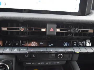 Land Cruiser 2 8 D-4D 150kW AWD First Edition