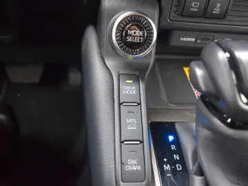 Land Cruiser 2 8 D-4D 150kW AWD First Edition