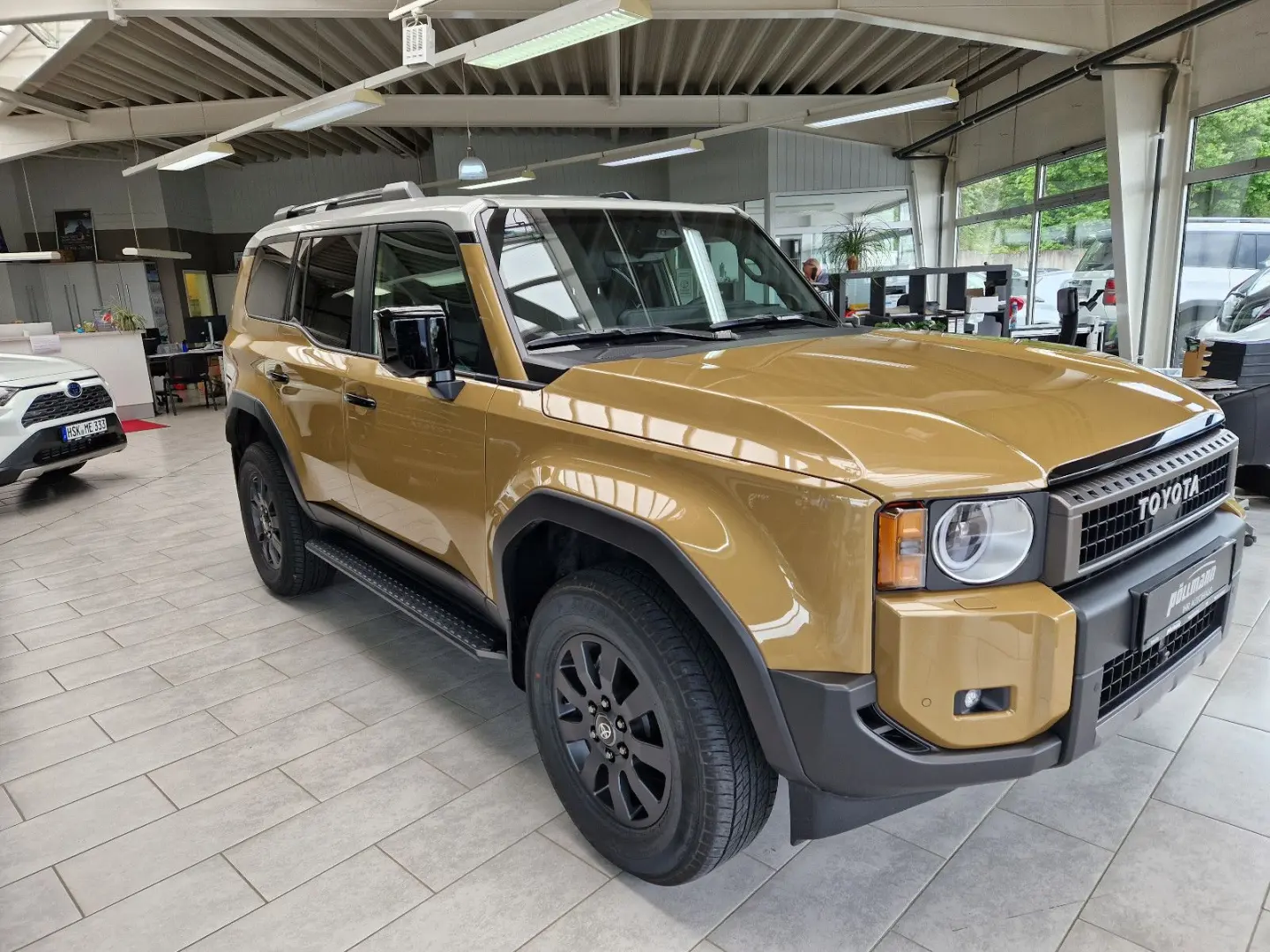 Land Cruiser 2 8 First Edition AHK