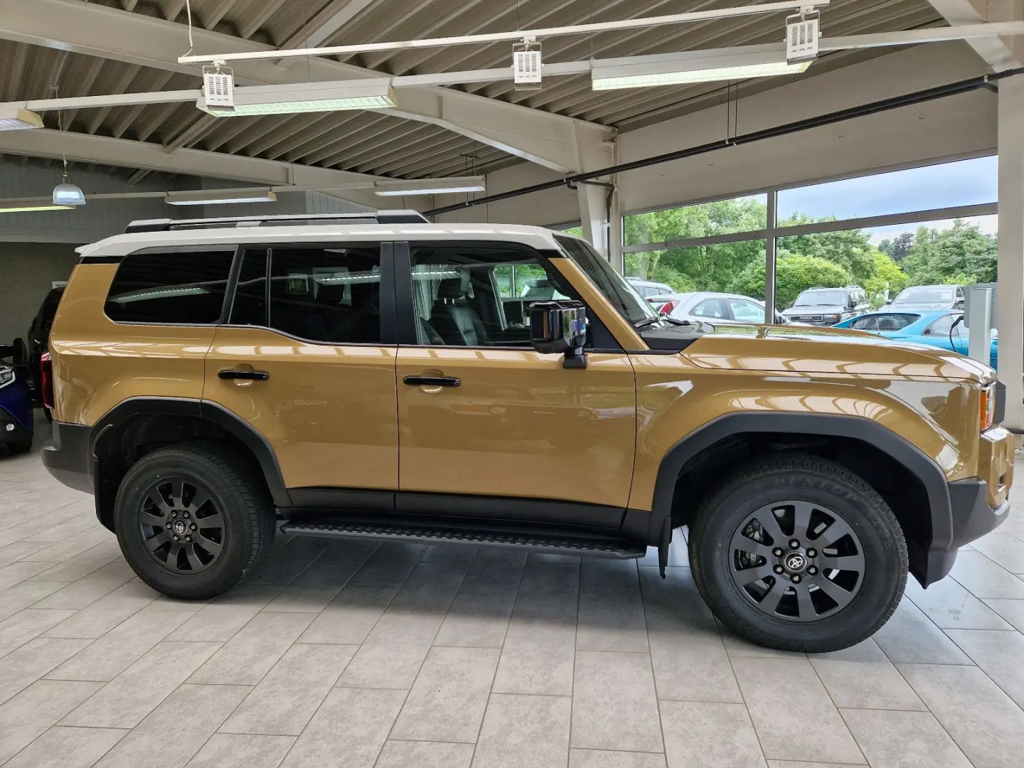 Land Cruiser 2 8 First Edition AHK